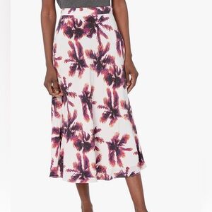 NWT [$350] Equipment Femme IVA Maxi Skirt. %100 silk
